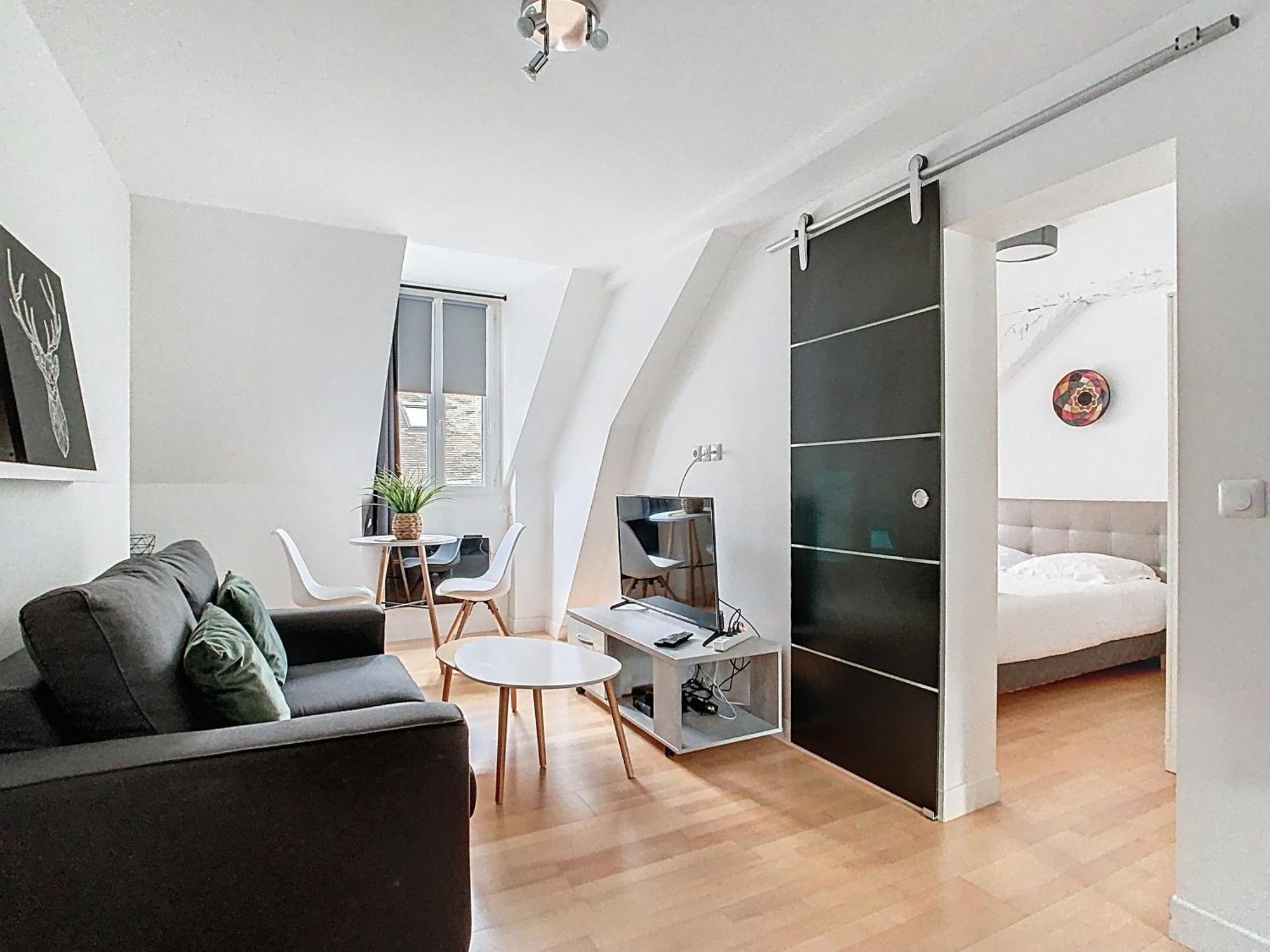 Apartament Le Briais Melun Zewnętrze zdjęcie